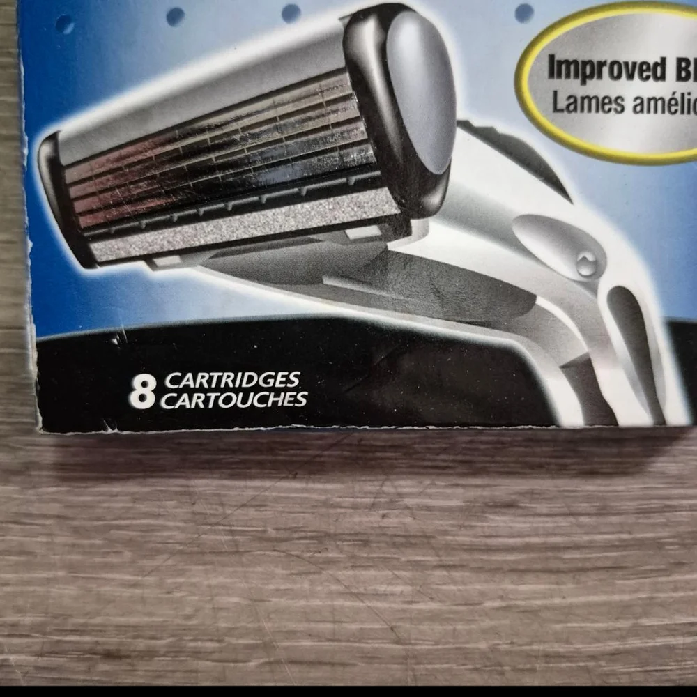 Men's Schick Quattro Shaving Cartridges